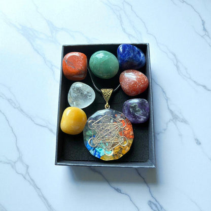 Reiki Crystals & Circle Necklace Gift Set