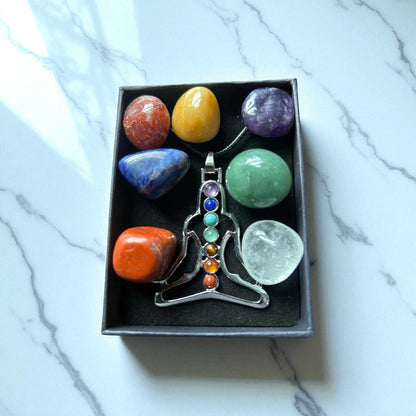 Reiki Crystals & Pendant Necklace Gift Set